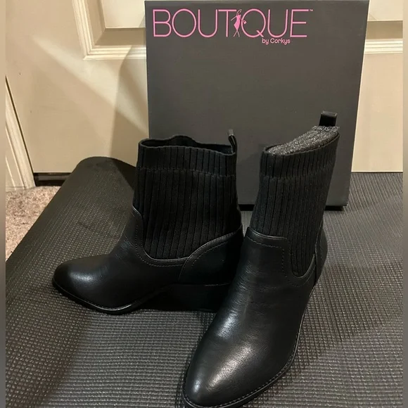 {NWT} Boutique by Corky’s Crackling Black Boots - Picture 2 of 7